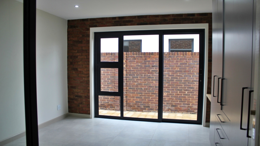 3 Bedroom Property for Sale in Helderzicht Eco Estate North West